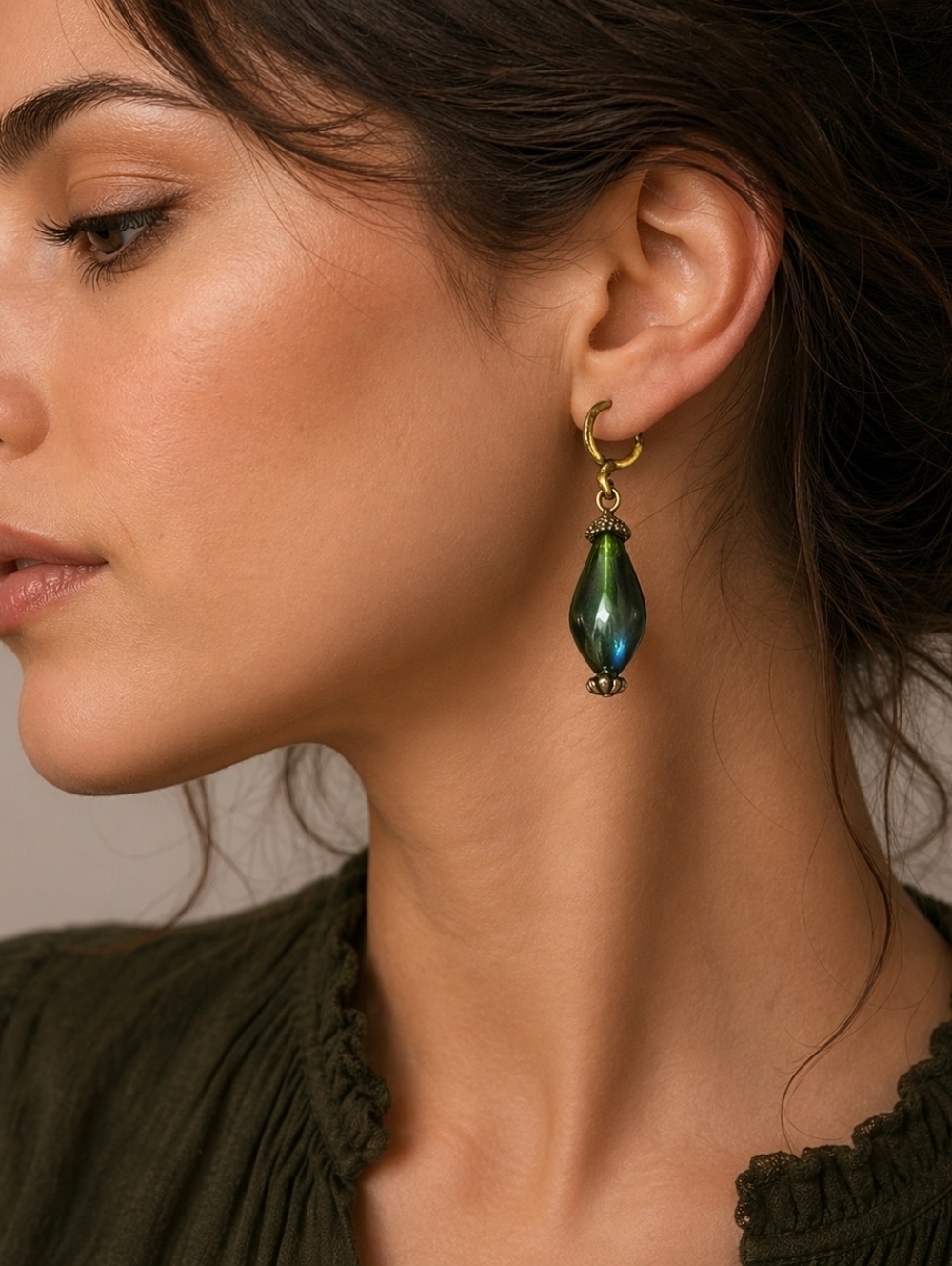 Vtg Antique Brass Forest Green Acrylic Beaded Dangle Earrings
